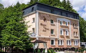 Honour And Grace Hotel